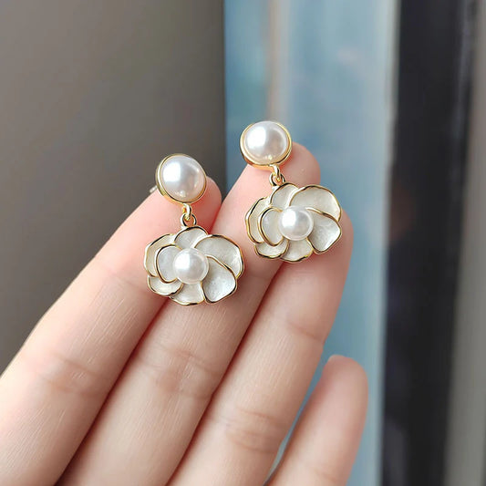 French retro oil drop pearl flower earrings