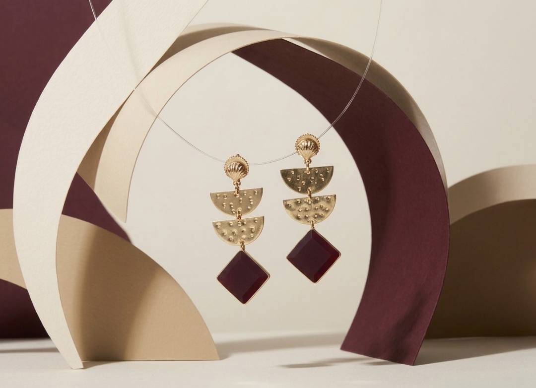 Rohini Garnet Danglers