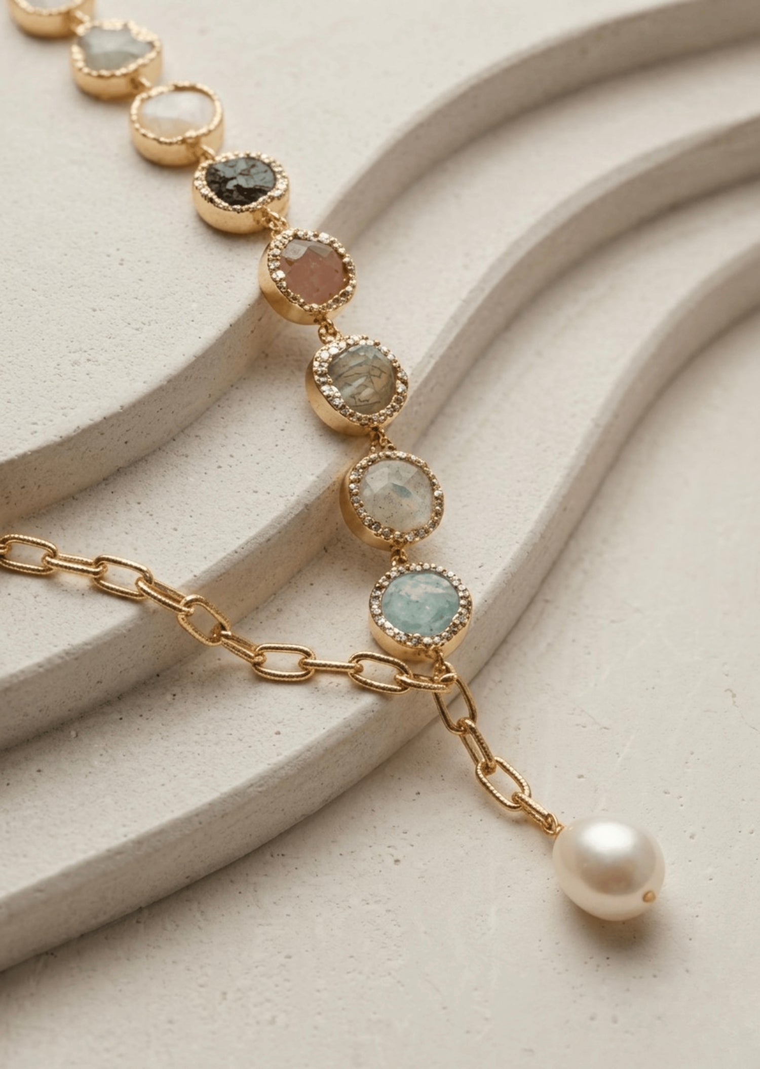 Manira Flowline Necklet
