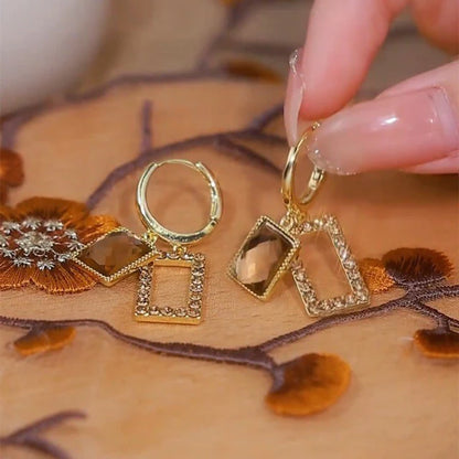 Brown zircon earrings