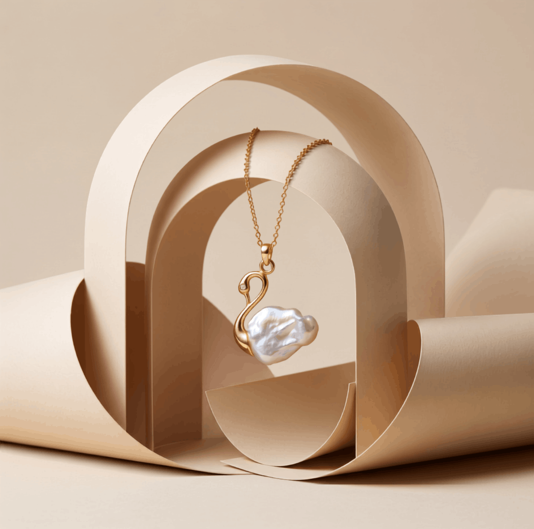 Niva Baroque Pearl Swan Pendant