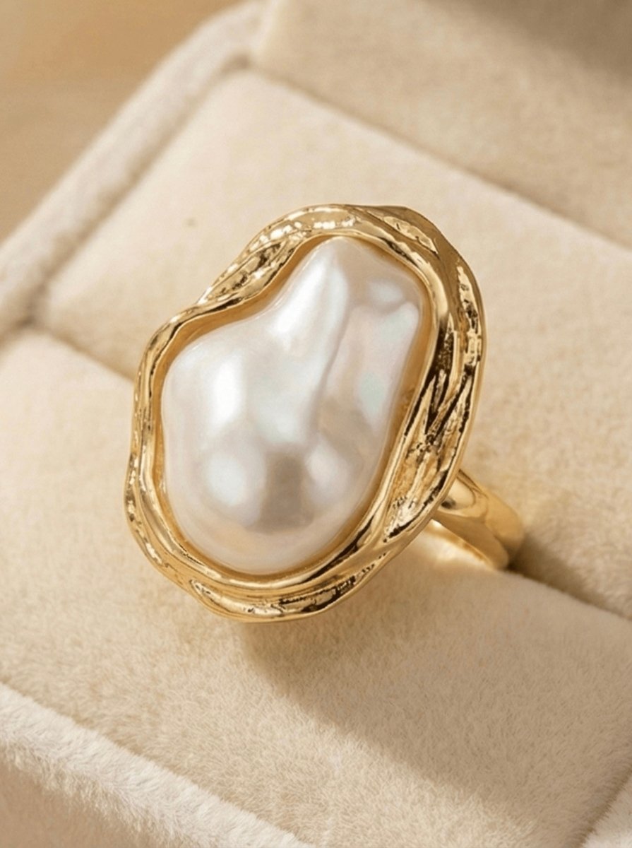 Baroque Pearl Adjustable Ring - Aurvi