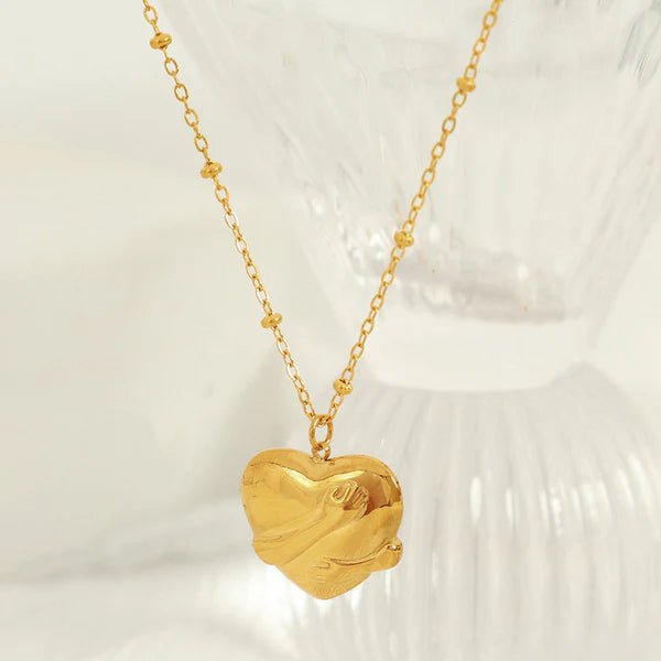 Gold - Plated Anti Tarnish Hug Pendant - Aurvi