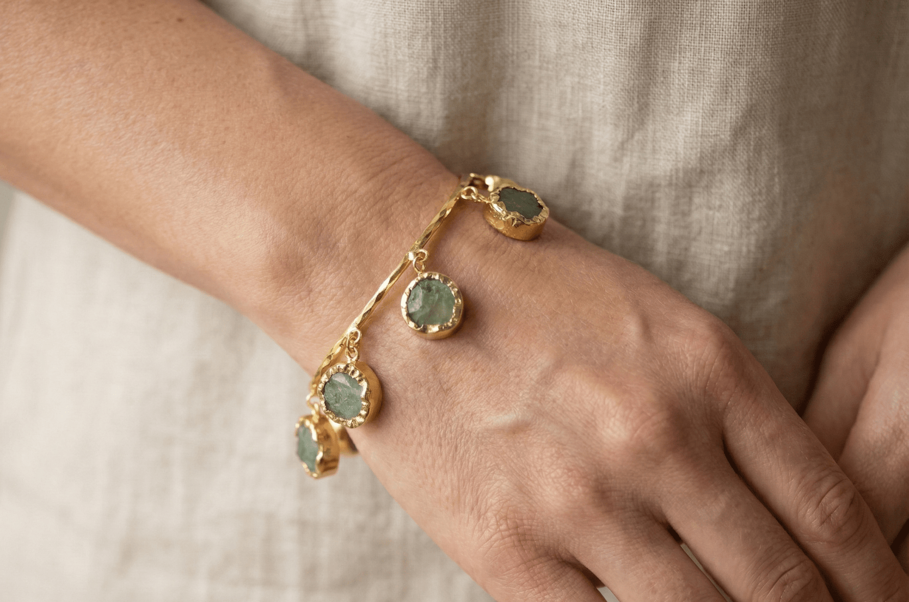 Mriga Charm Bracelet - Aurvi