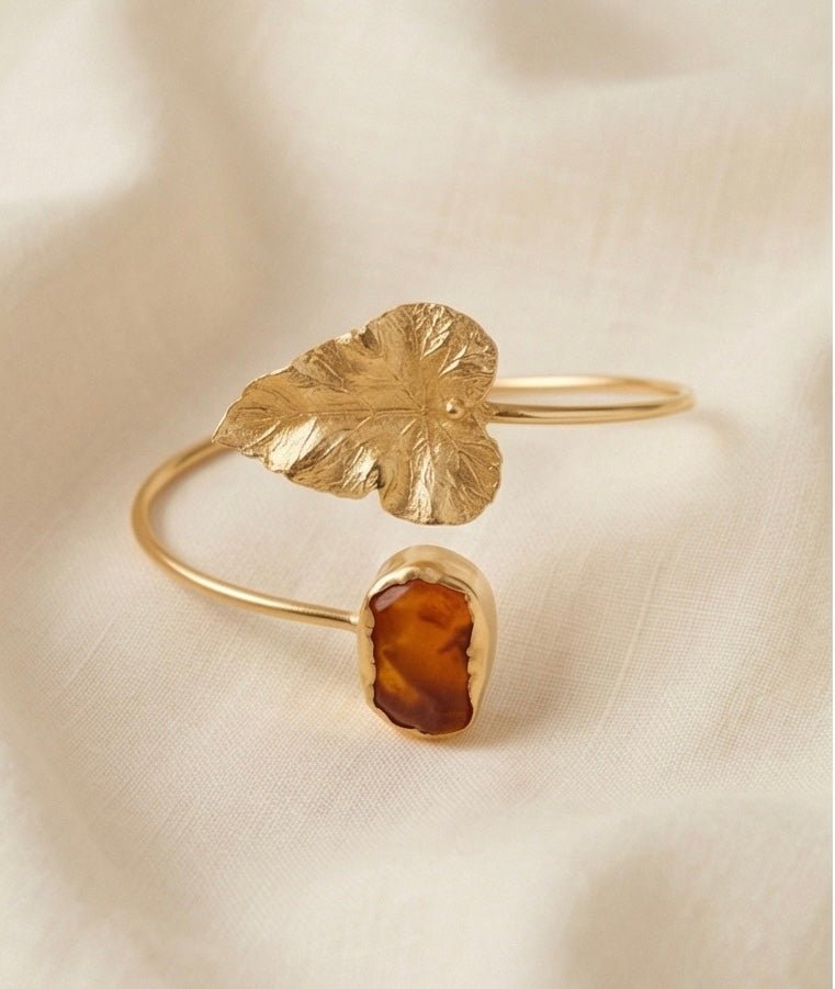 Ruhira leaf Bracelet - Aurvi