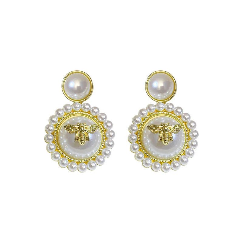 Small Chanel style earrings - Aurvi